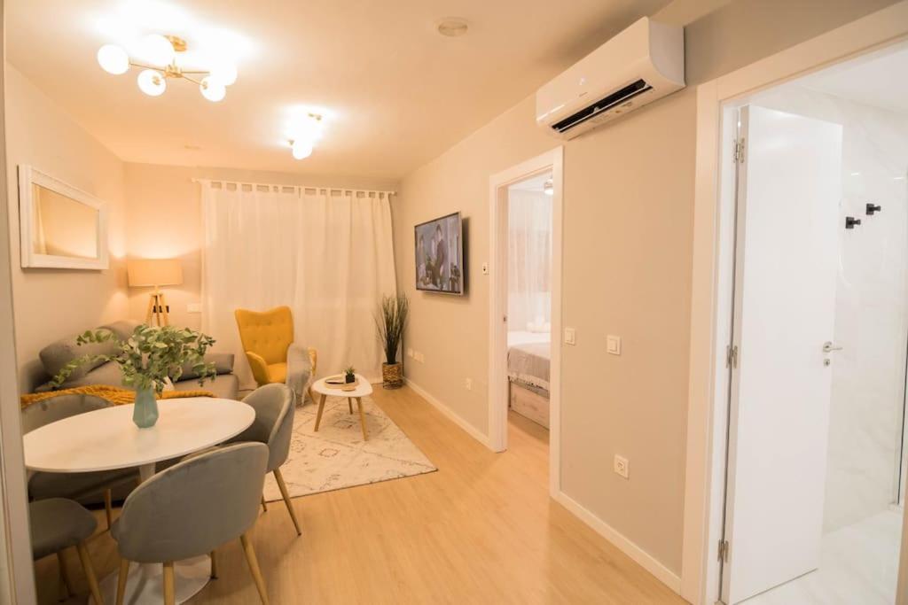 Luxury & Cosy City Center-Wifi Malaga Exterior photo